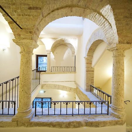 Palazzo Dei Mercanti - Dimora & Spa Otel Ascoli Piceno Dış mekan fotoğraf