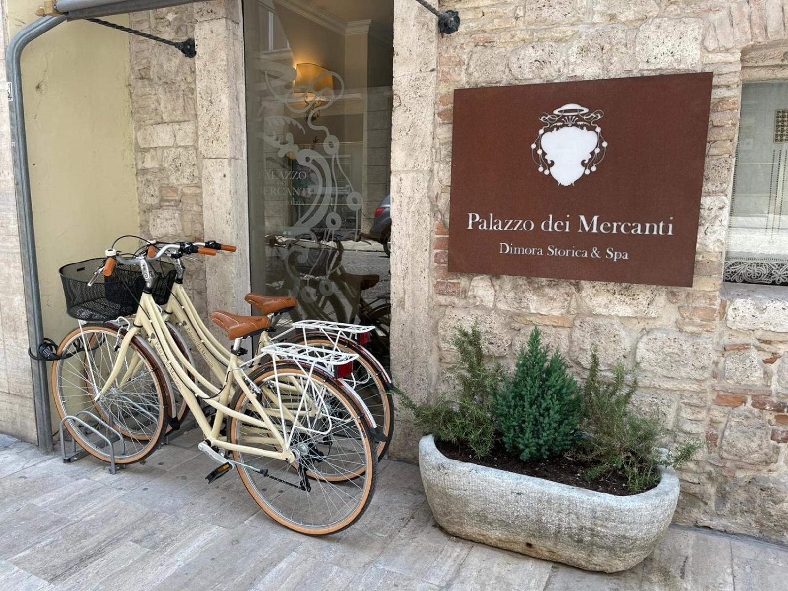 Palazzo Dei Mercanti - Dimora & Spa Otel Ascoli Piceno Dış mekan fotoğraf